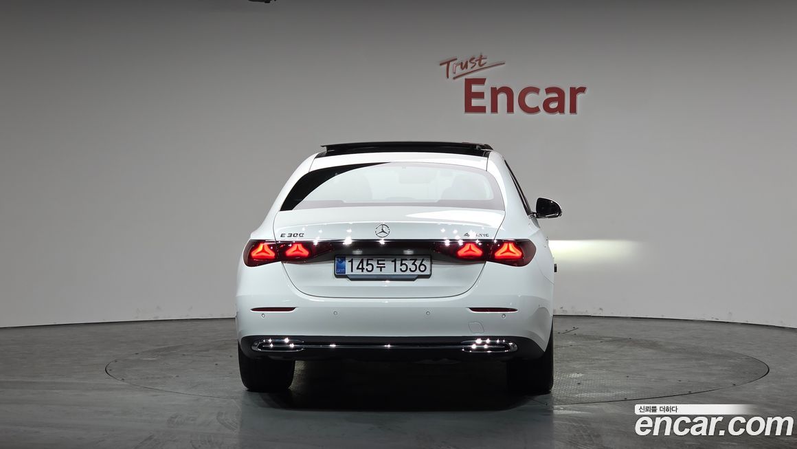 Mercedes-Benz E-Class 2025