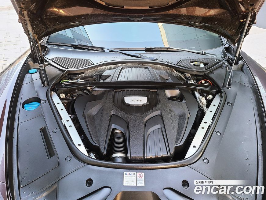 Porsche Panamera 2018