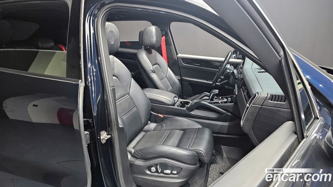 Porsche Cayenne 2020