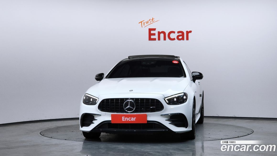 Mercedes-Benz E-Class 2023