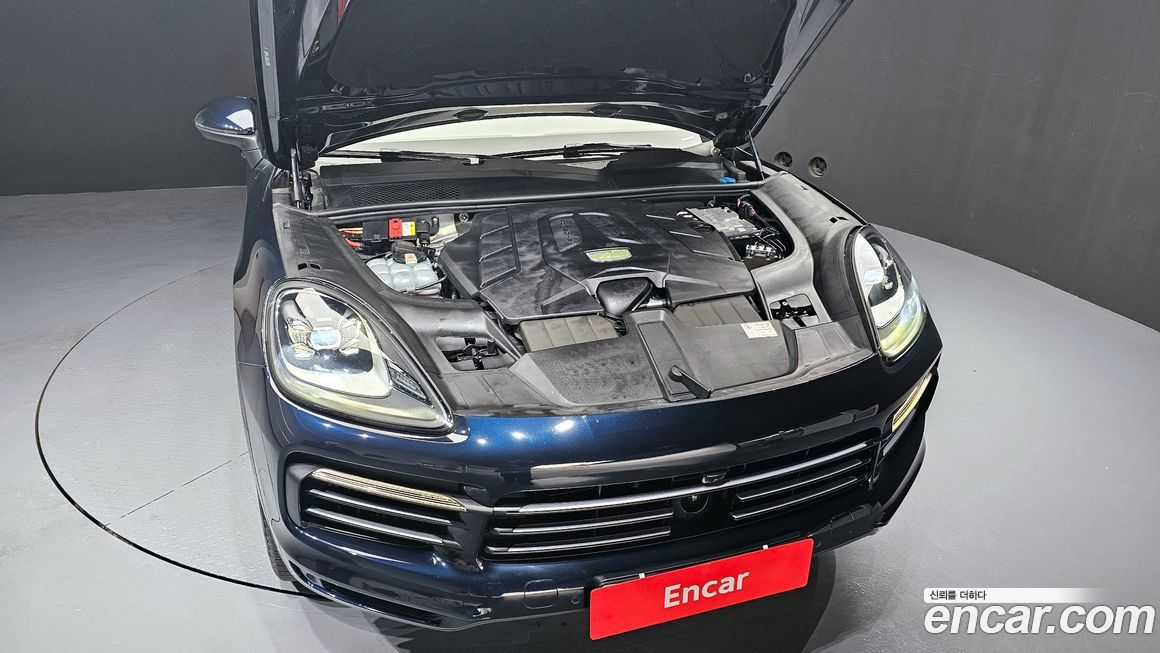 Porsche Cayenne 2020