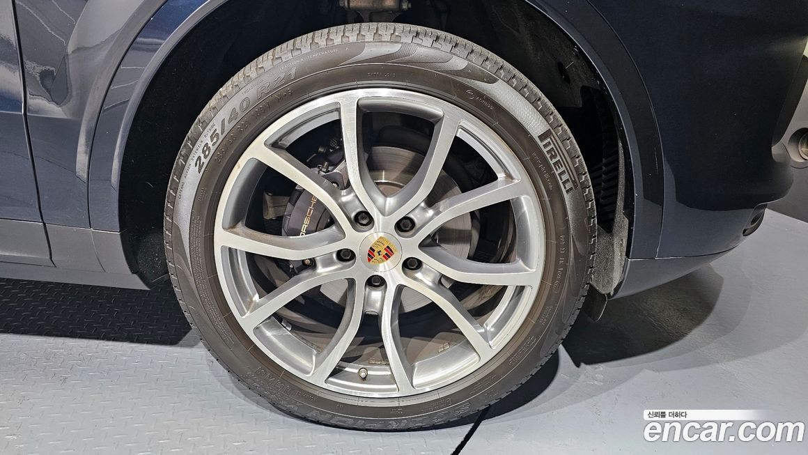 Porsche Cayenne 2020