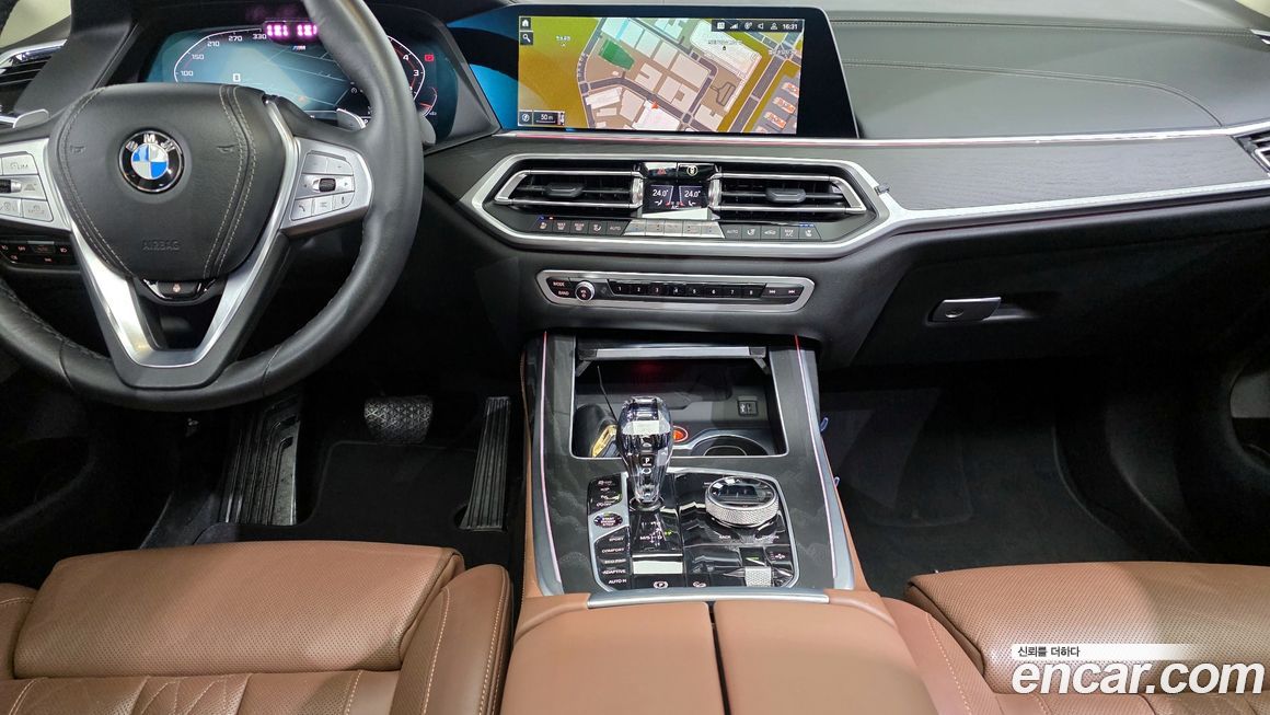BMW X7 2022