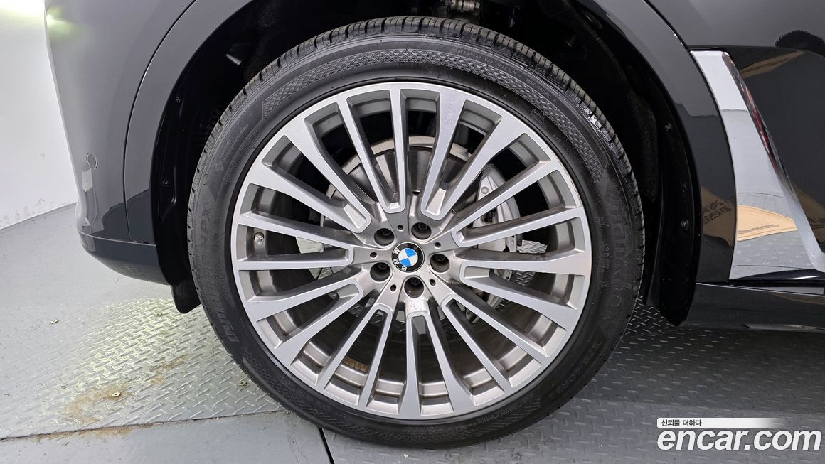 BMW X7 2022