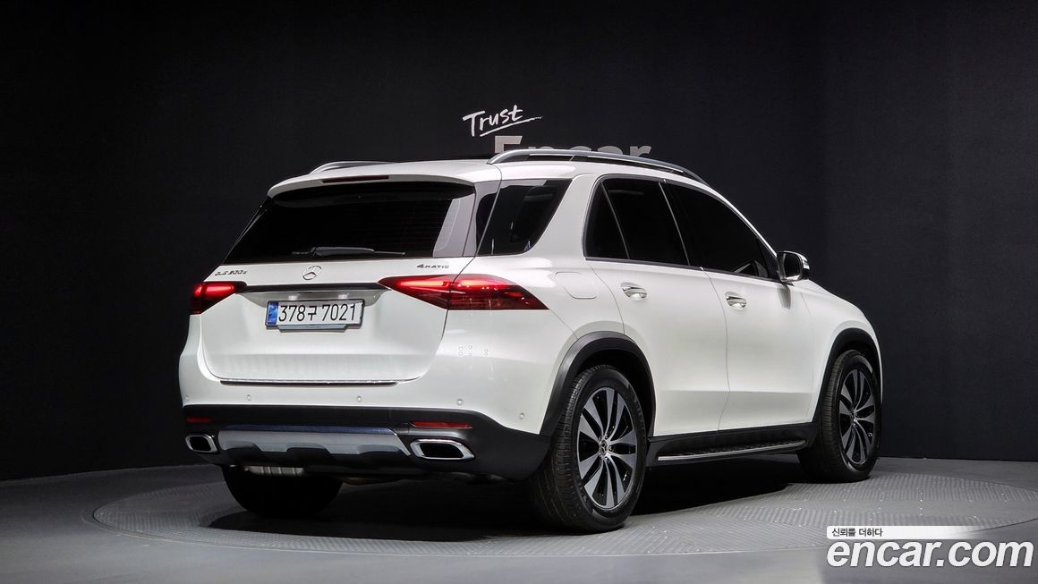 Mercedes-Benz GLE-Class 2024