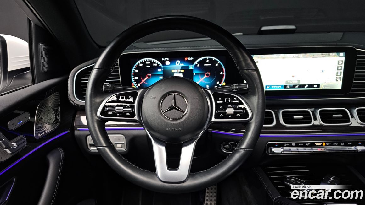 Mercedes-Benz GLE-Class 2023