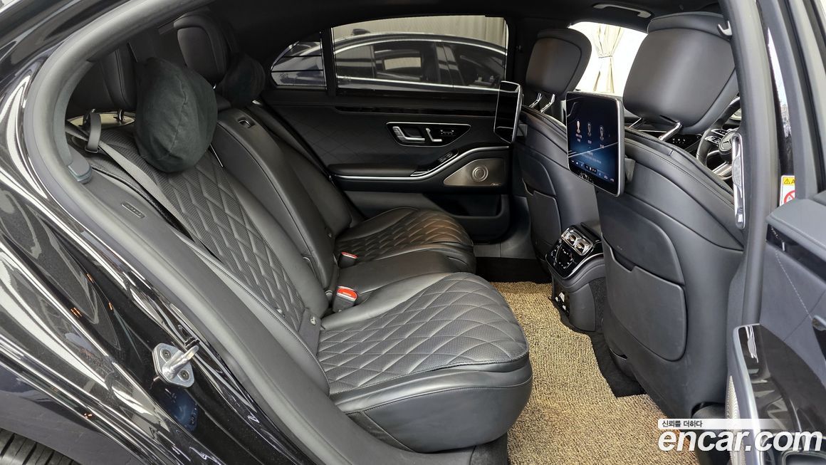 Mercedes-Benz S-Class 2022