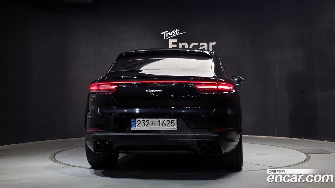 Porsche Cayenne 2021