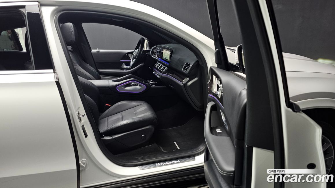 Mercedes-Benz GLE-Class 2023