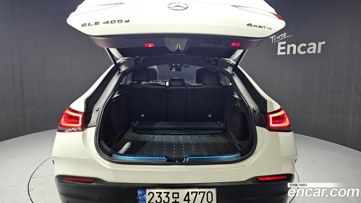 Mercedes-Benz GLE-Class 2023