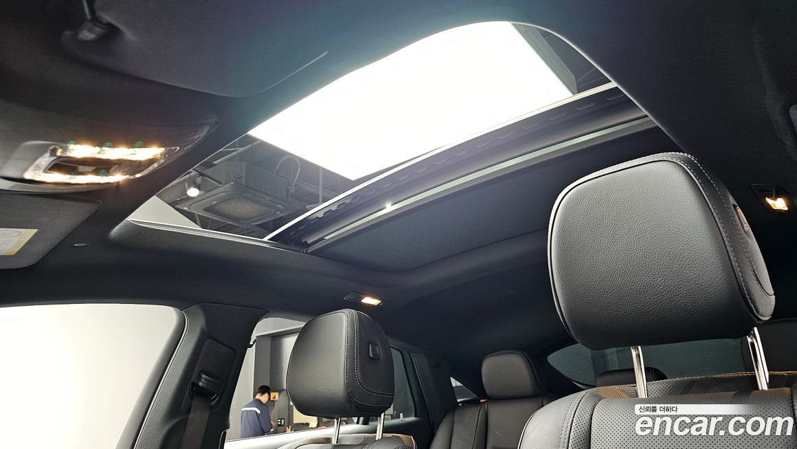 Mercedes-Benz GLE-Class 2023