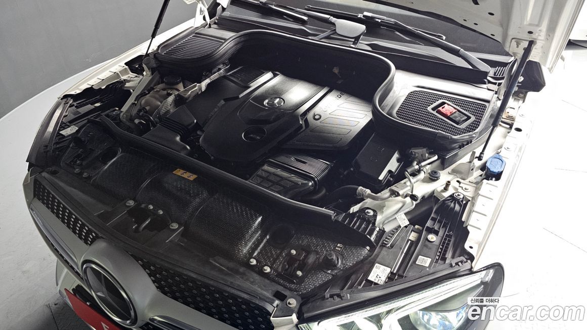 Mercedes-Benz GLE-Class 2023