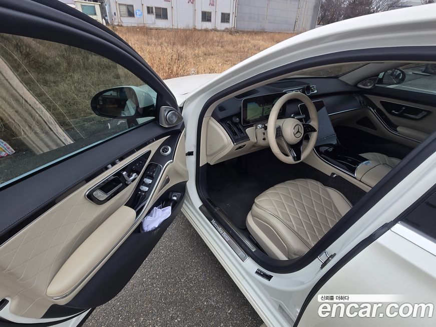 Mercedes-Benz S-Class 2022