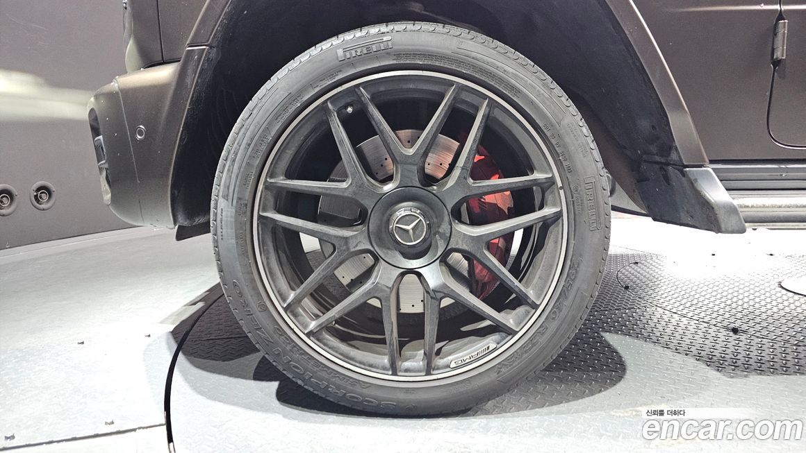 Mercedes-Benz G-Class 2023