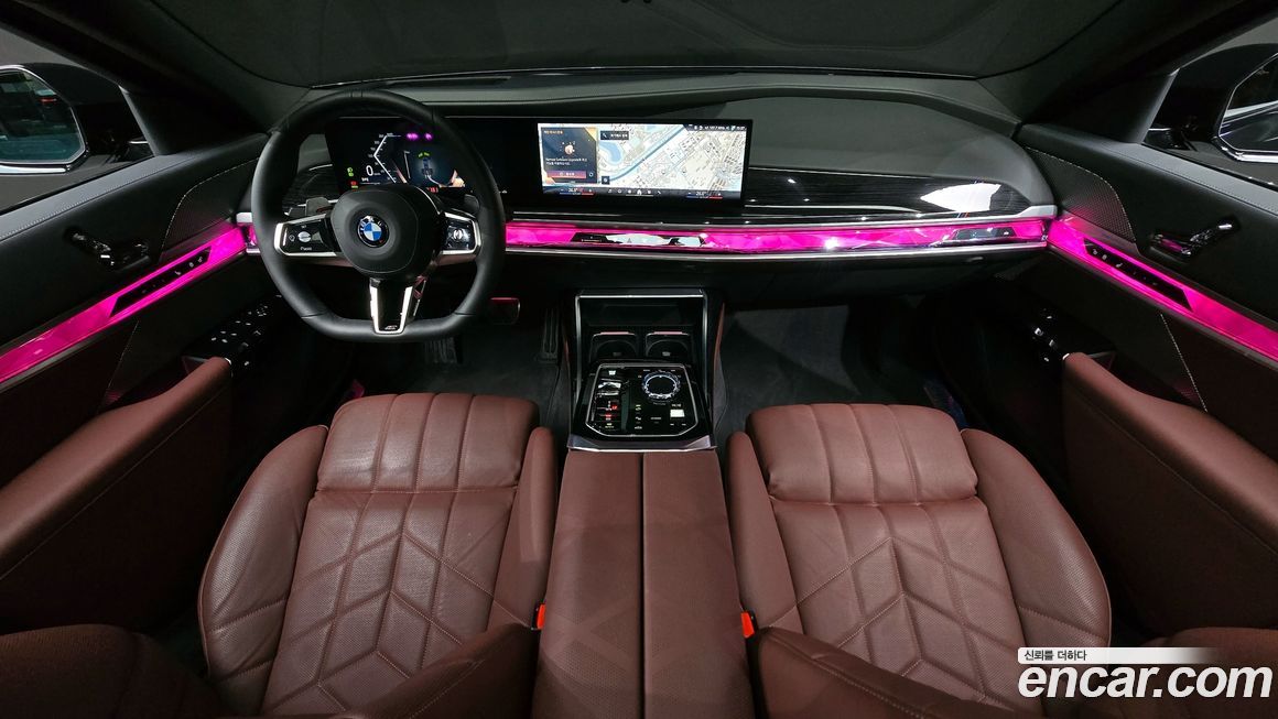 BMW 7-Series 2025