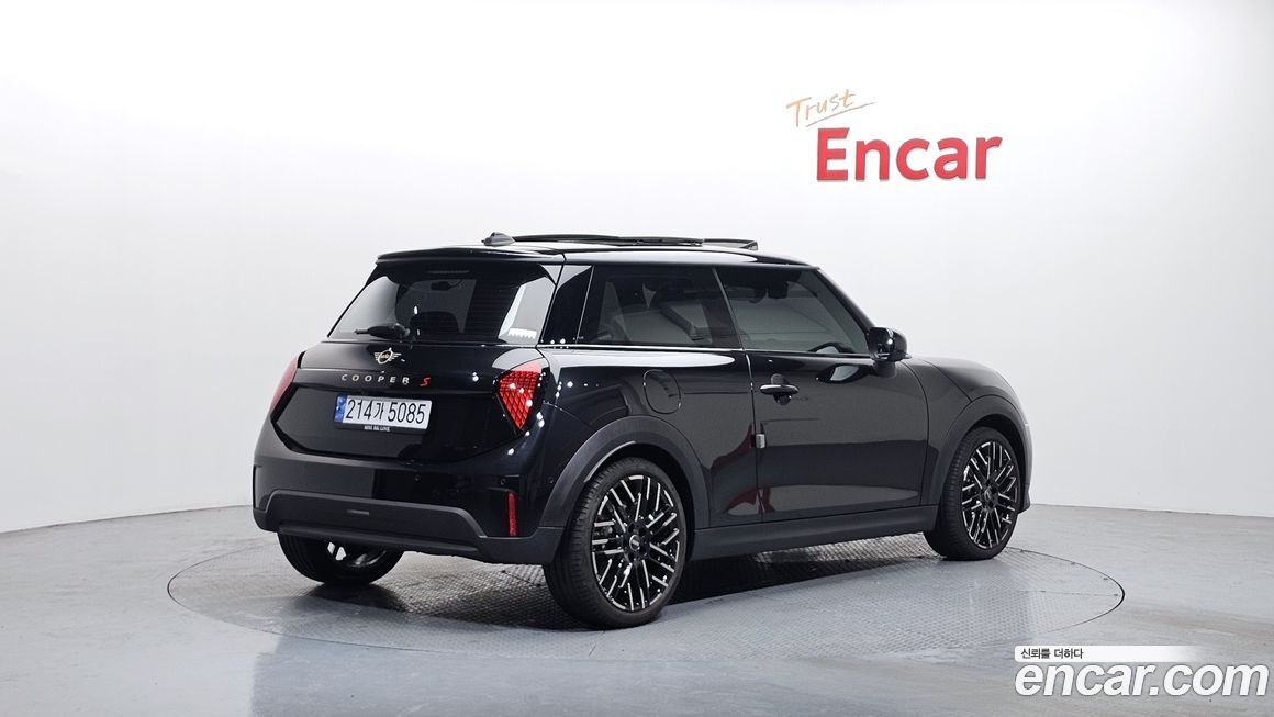 Mini Cooper 2025