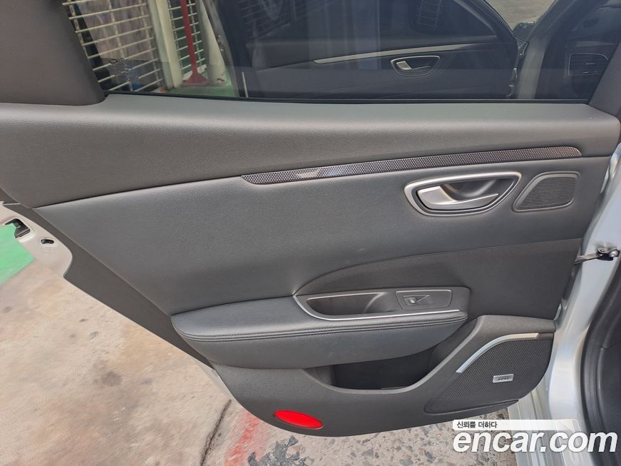 Renault-KoreaSamsung SM6 2016