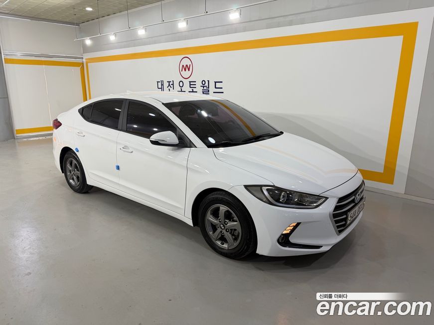 Hyundai AVANTE 2017