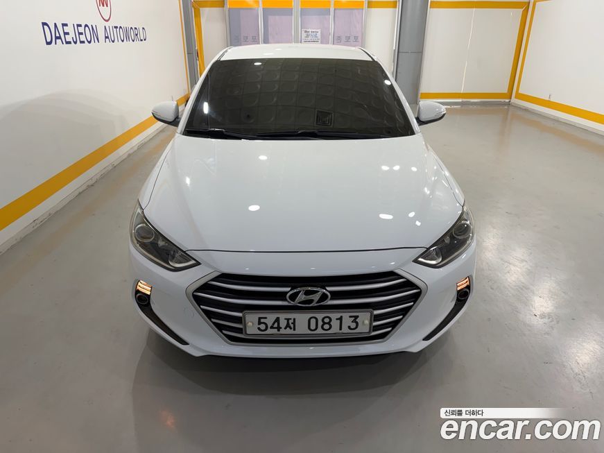 Hyundai AVANTE 2017
