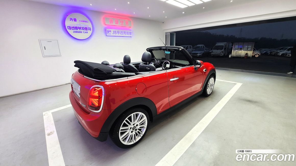 Mini Cooper Convertible 2020