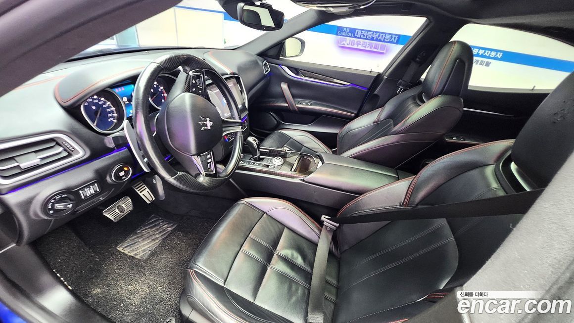 Maserati Ghibli 2017