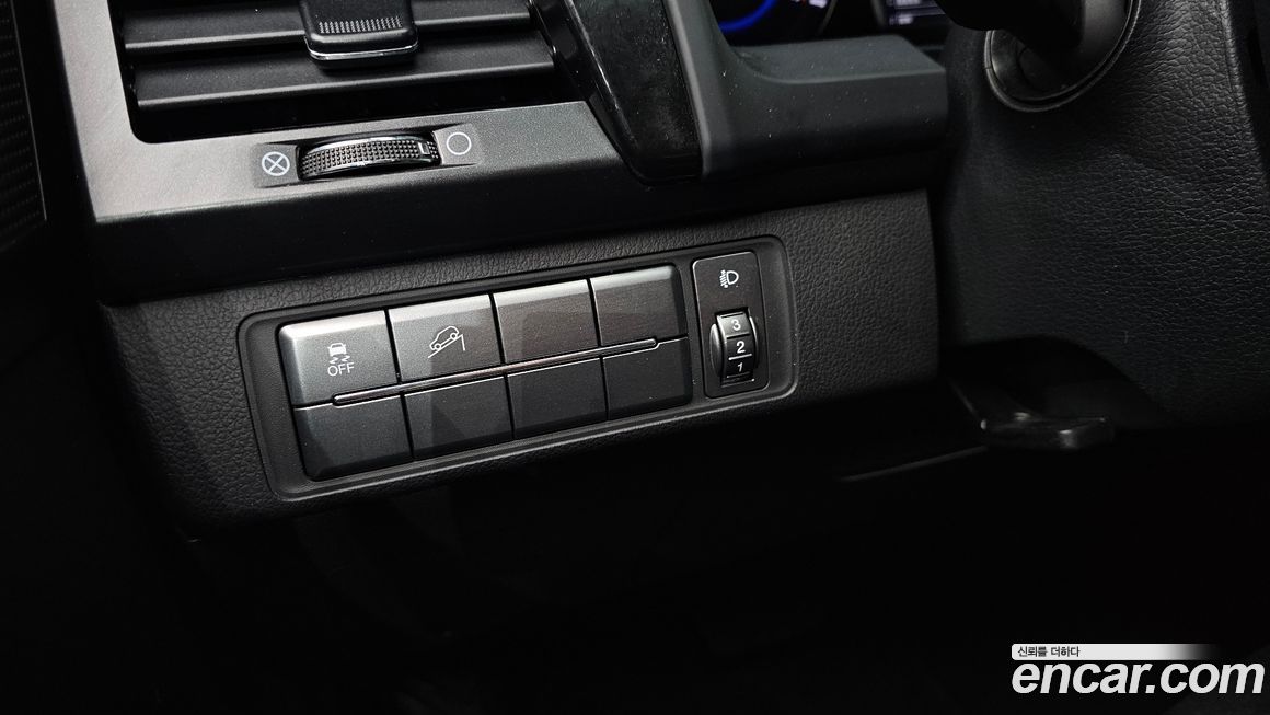 KG_Mobility_Ssangyong Rexton 2020