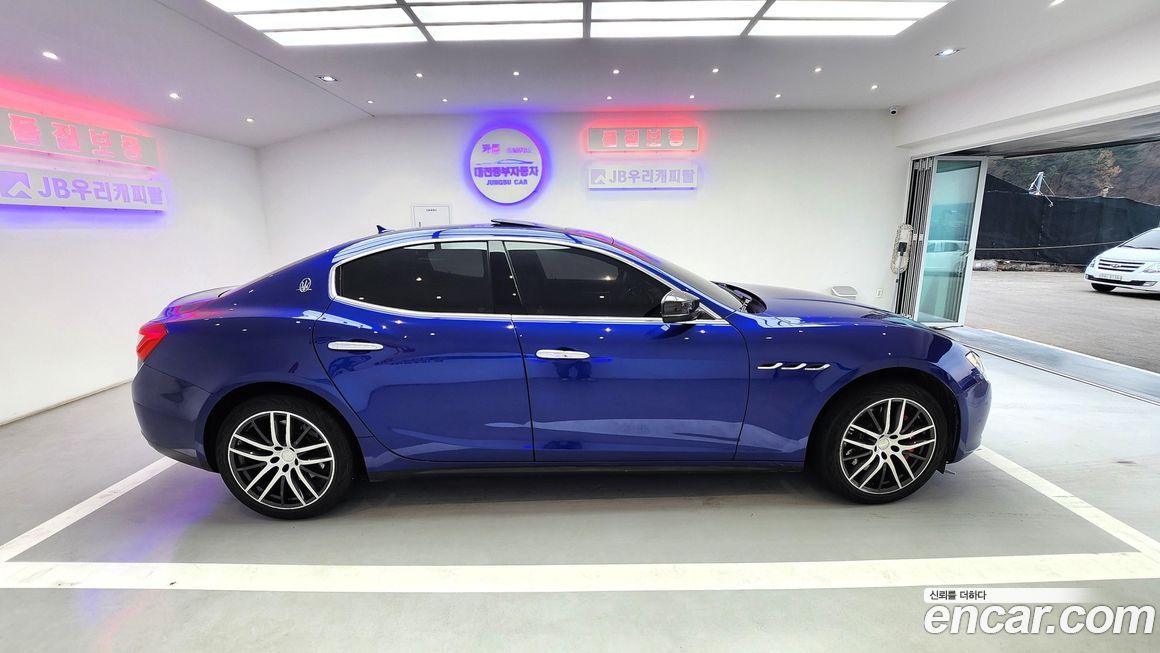 Maserati Ghibli 2017