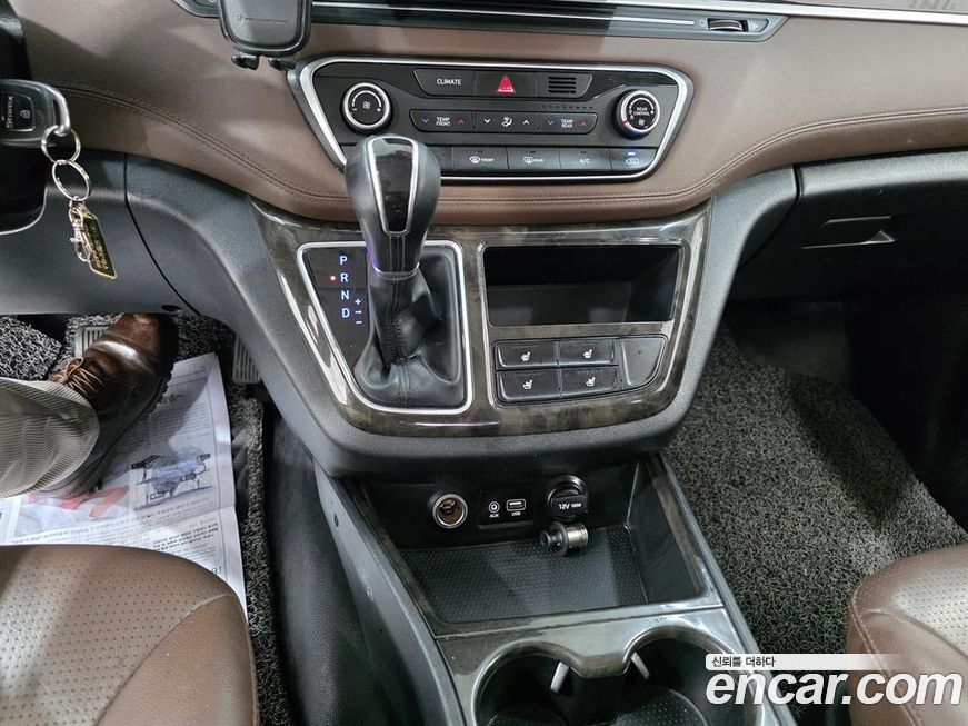 Hyundai Starex 2020