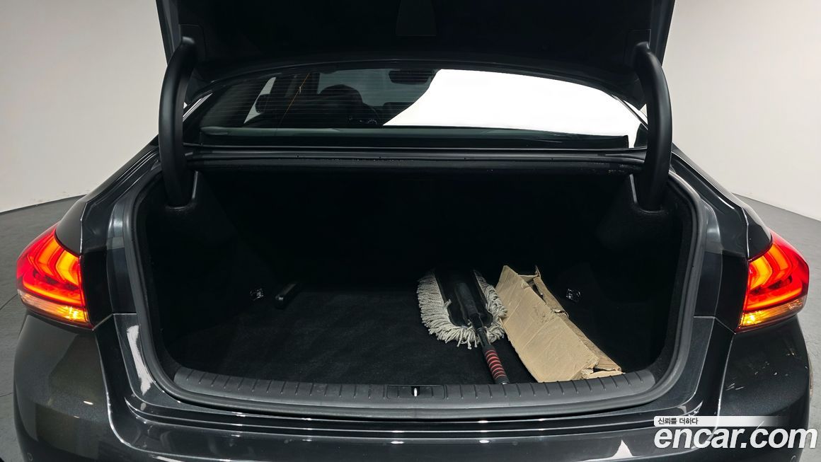 Genesis G80 2018