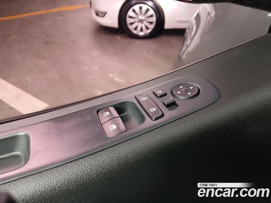 Hyundai Staria 2022