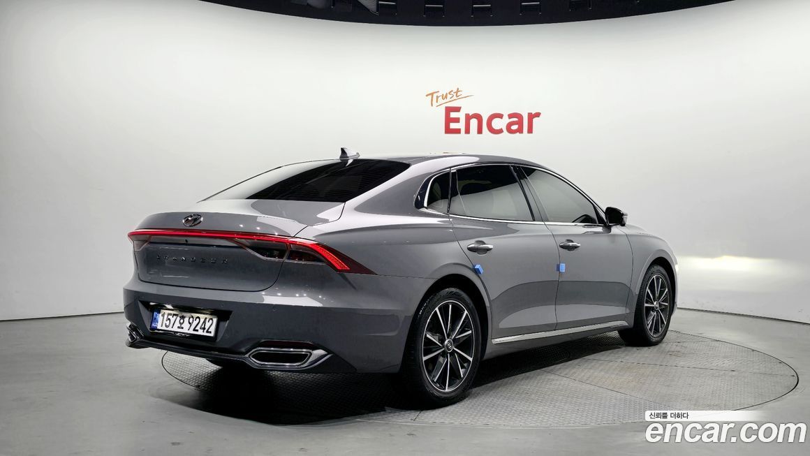 Hyundai Grandeur 2022