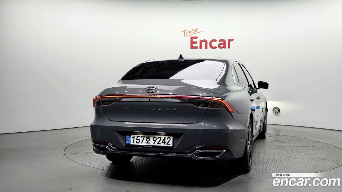 Hyundai Grandeur 2022