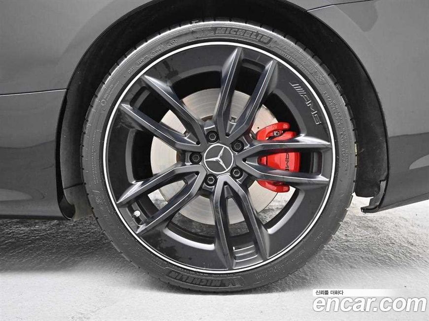 Mercedes-Benz E-Class 2023