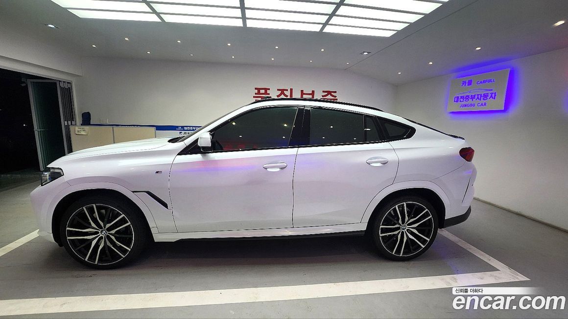 BMW X6 2022