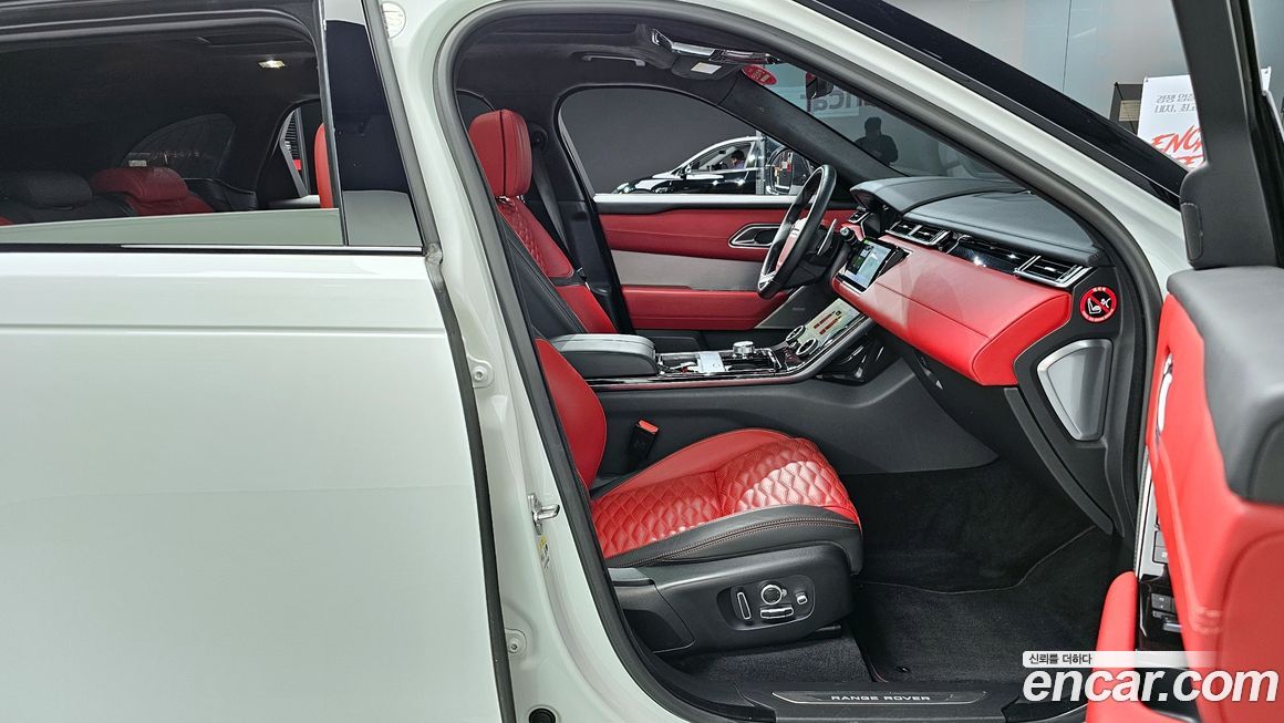 Land Rover Range Rover Velar 2019