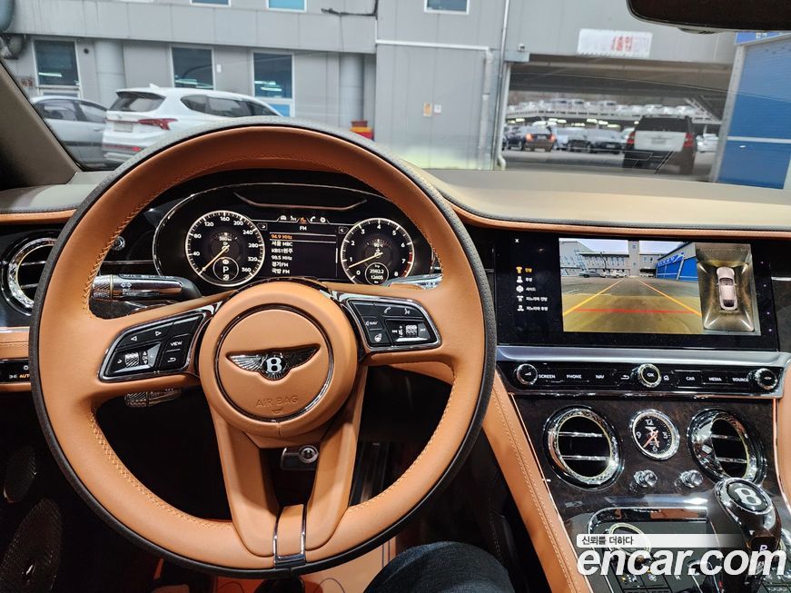 Bentley Continental 2022