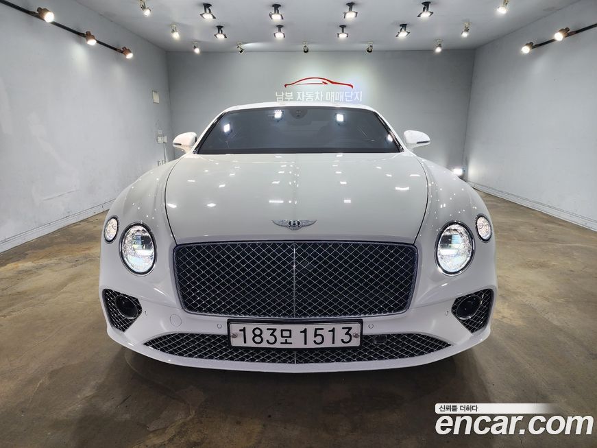 Bentley Continental 2022