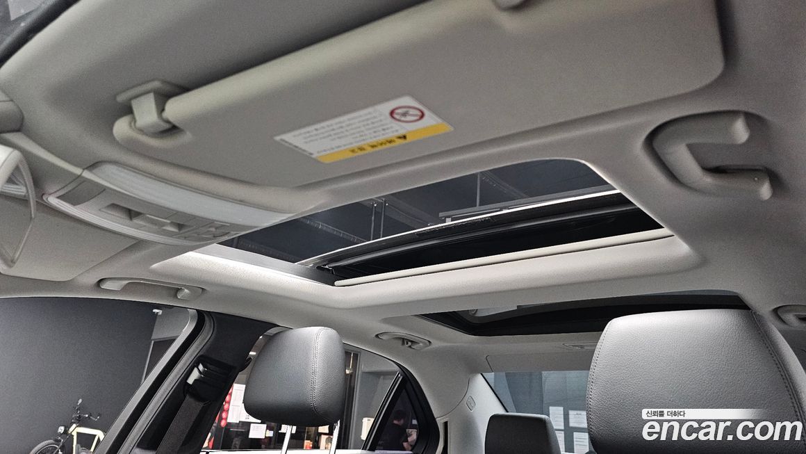 Mercedes-Benz E-Class 2010