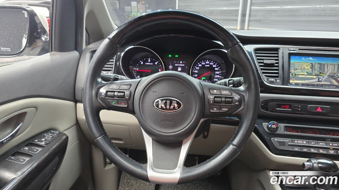 Kia Canival 2016