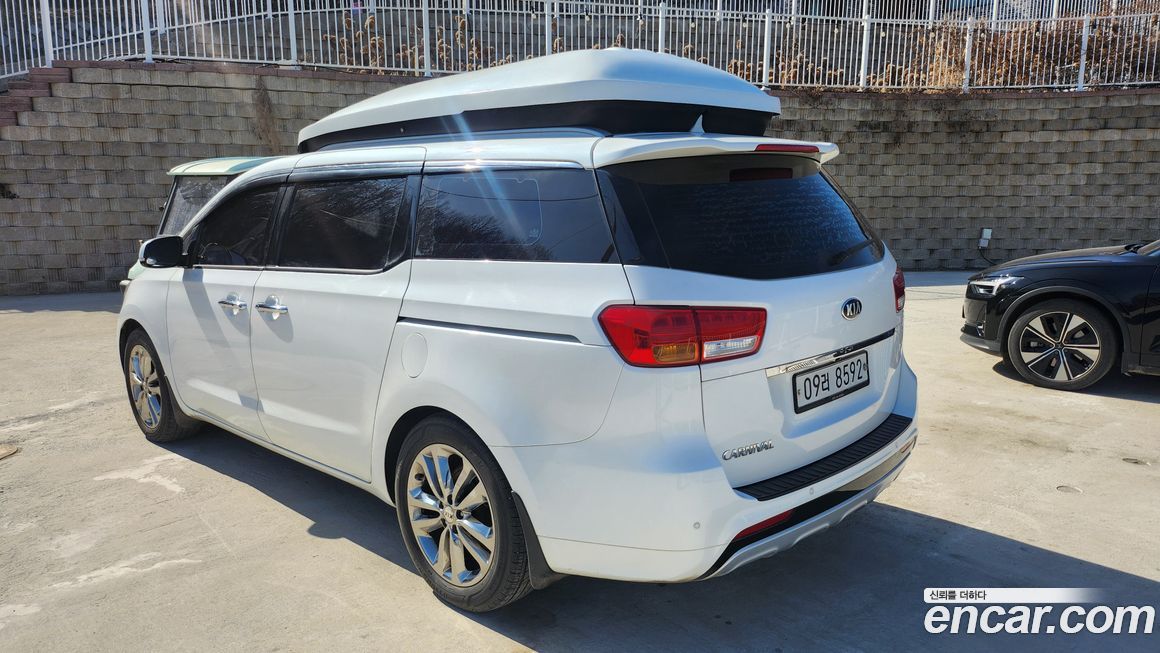Kia Canival 2018