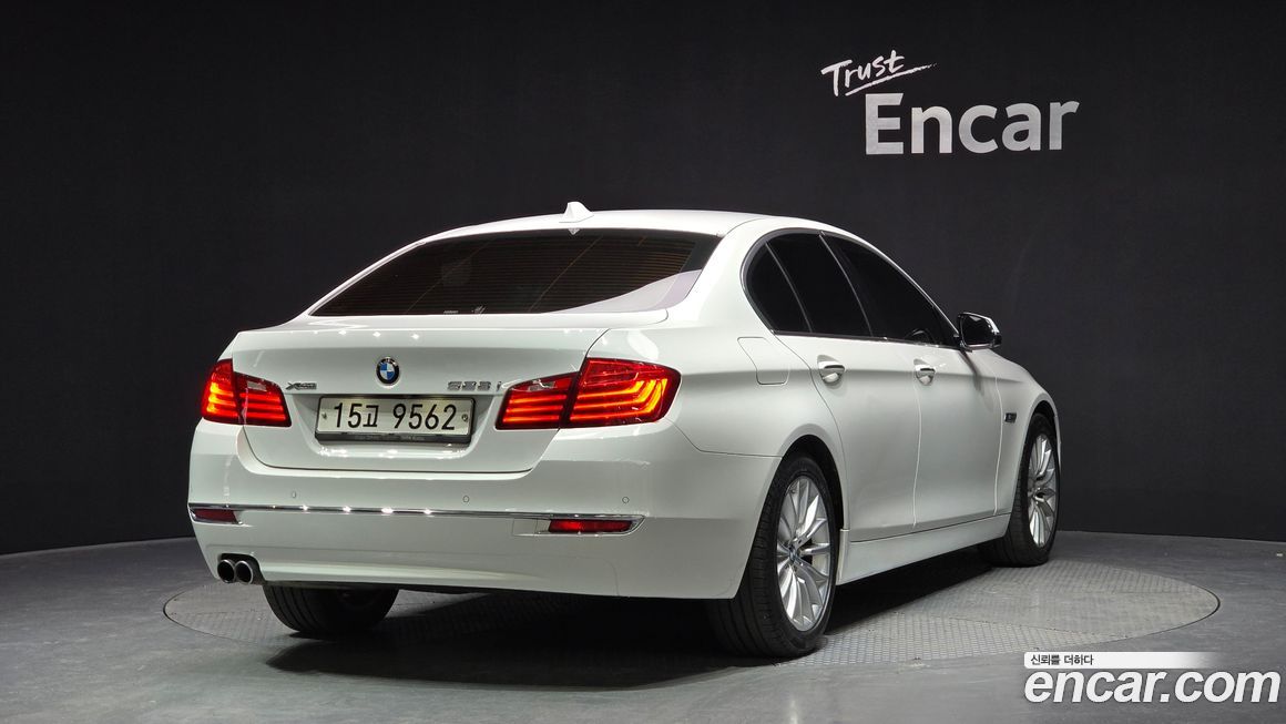 BMW 5-Series 2015