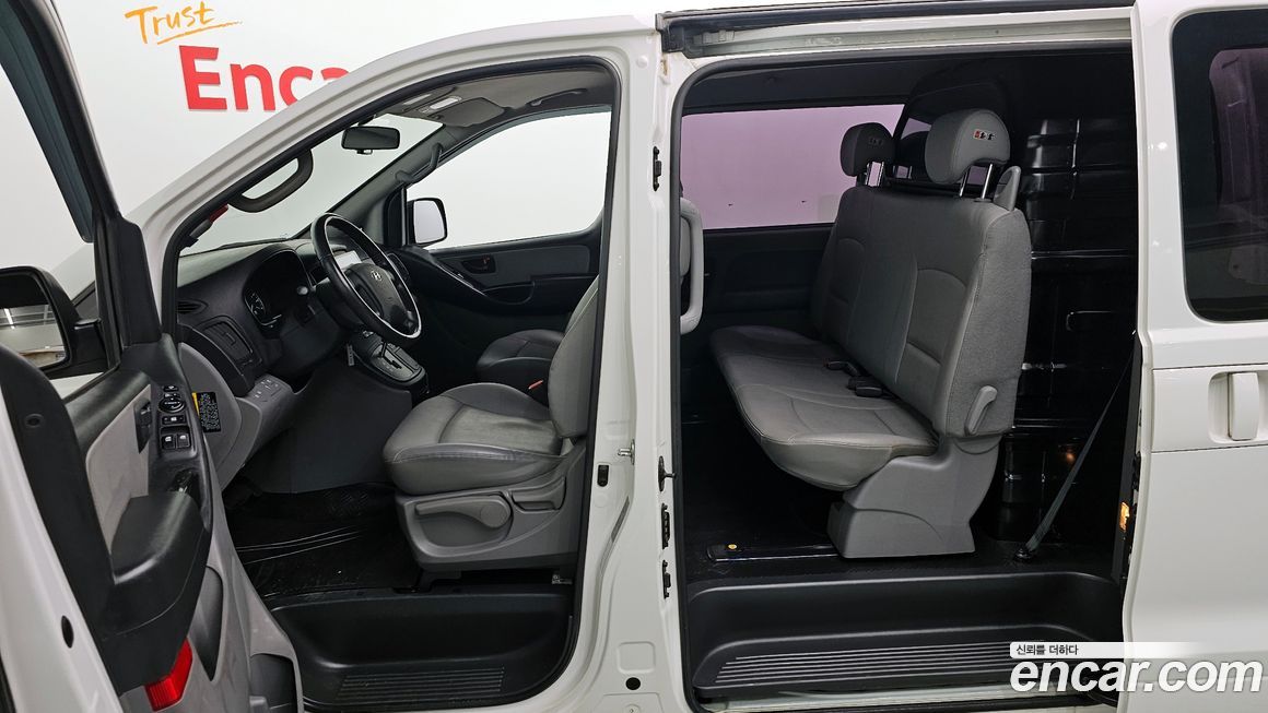 Hyundai Starex 2020
