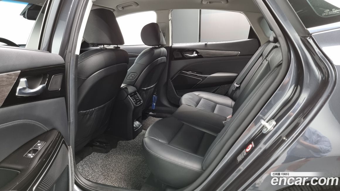 Kia K7 2020
