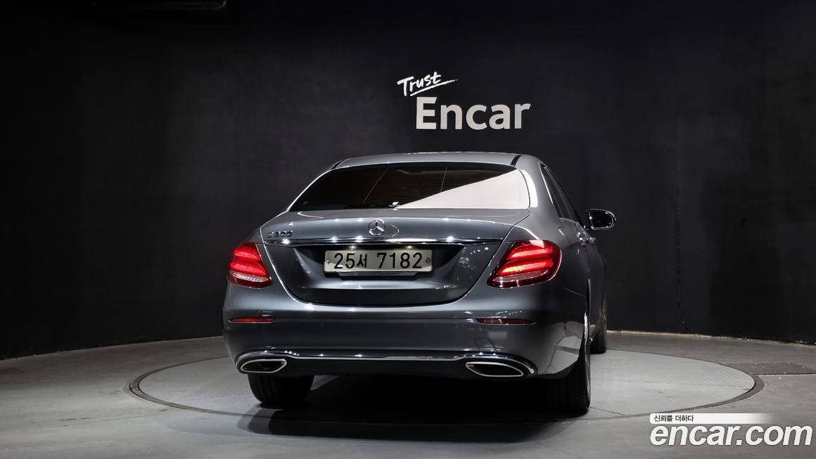 Mercedes-Benz E-Class 2019