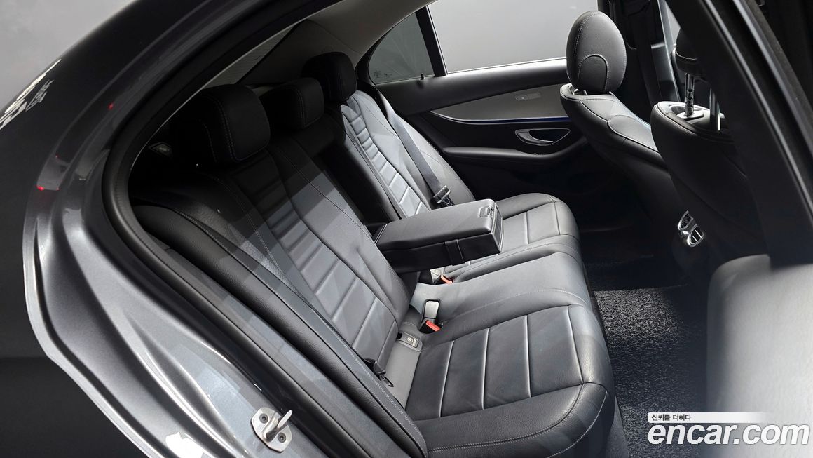 Mercedes-Benz E-Class 2019