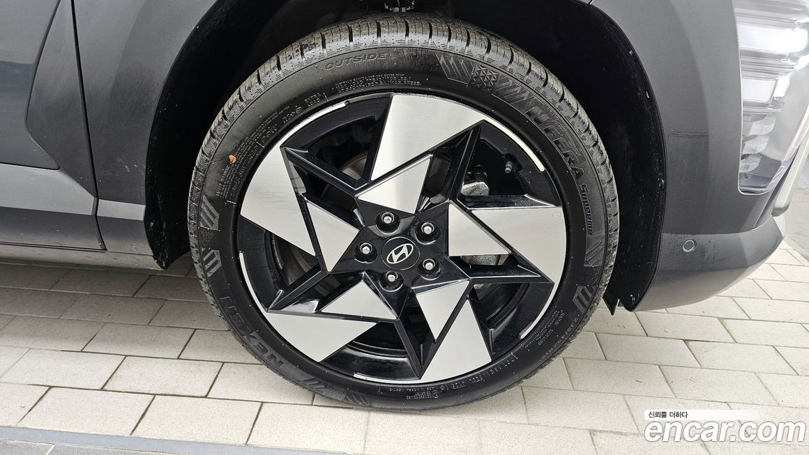 Hyundai Kona 2025