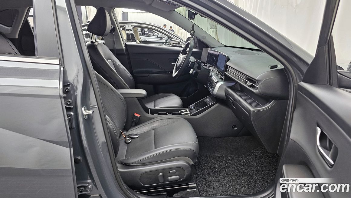 Hyundai Kona 2025
