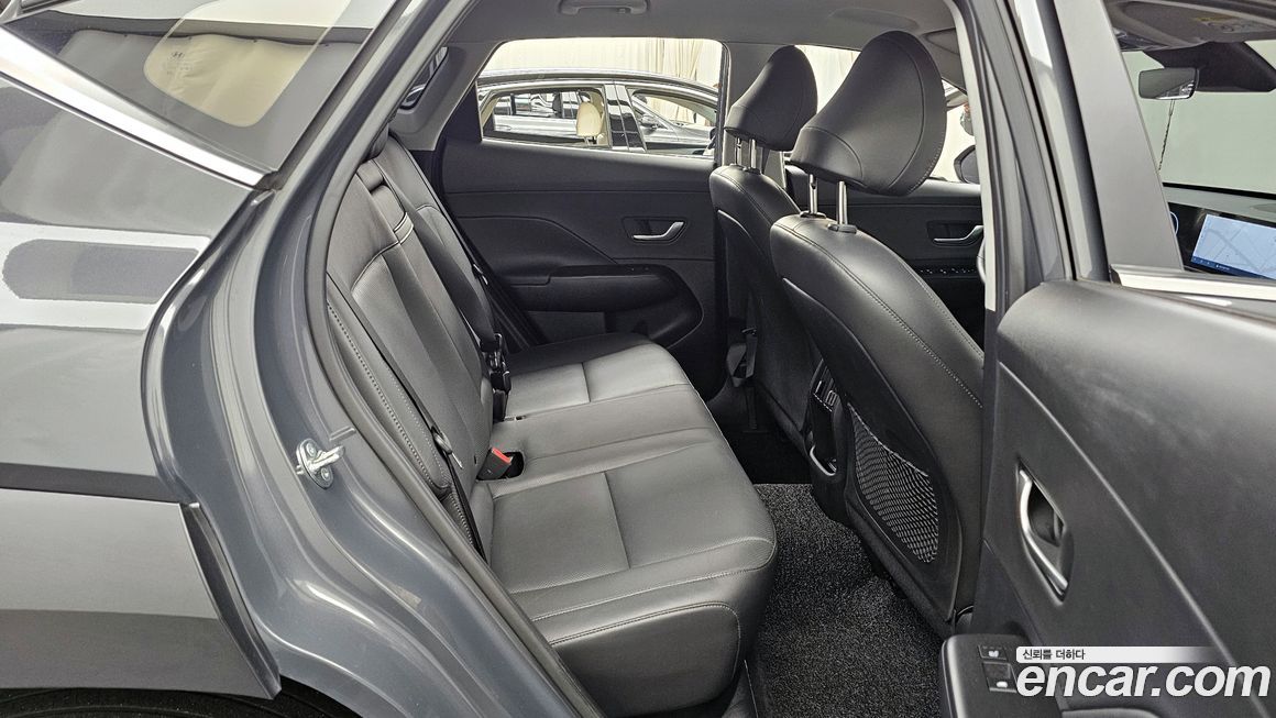Hyundai Kona 2025
