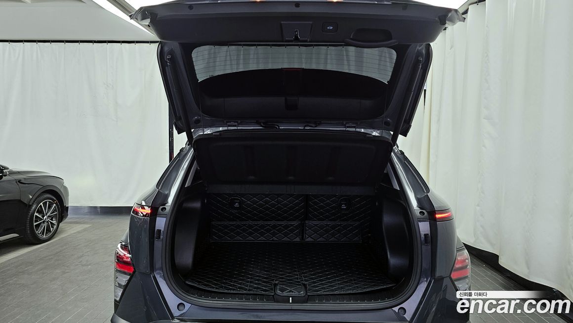 Hyundai Kona 2025