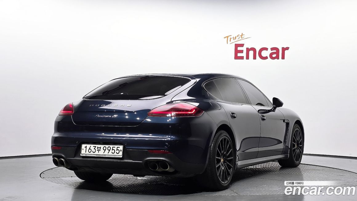 Porsche Panamera 2014